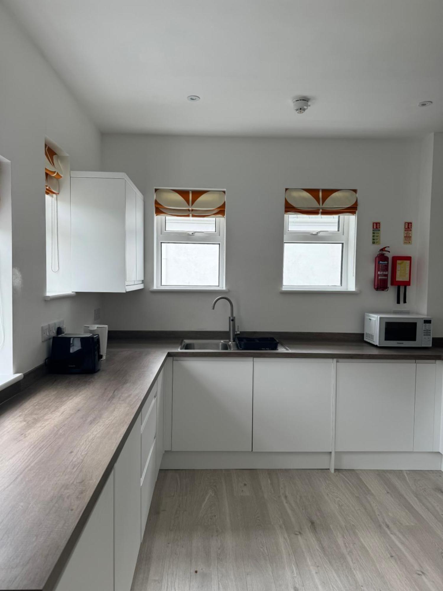 Armyn House Apartments, Your Coastal Escape In Falmouth Exterior photo